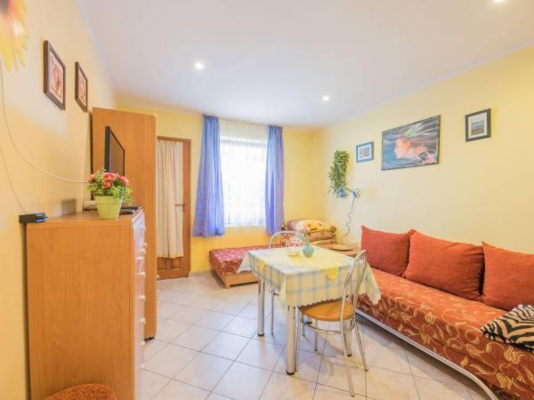 Zacisze,Klonowa 17 Hotel Дзвиржино Екстериор снимка